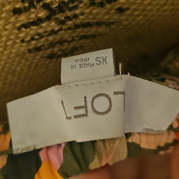 LOFT FLORAL TOP - Picture 4 of 5